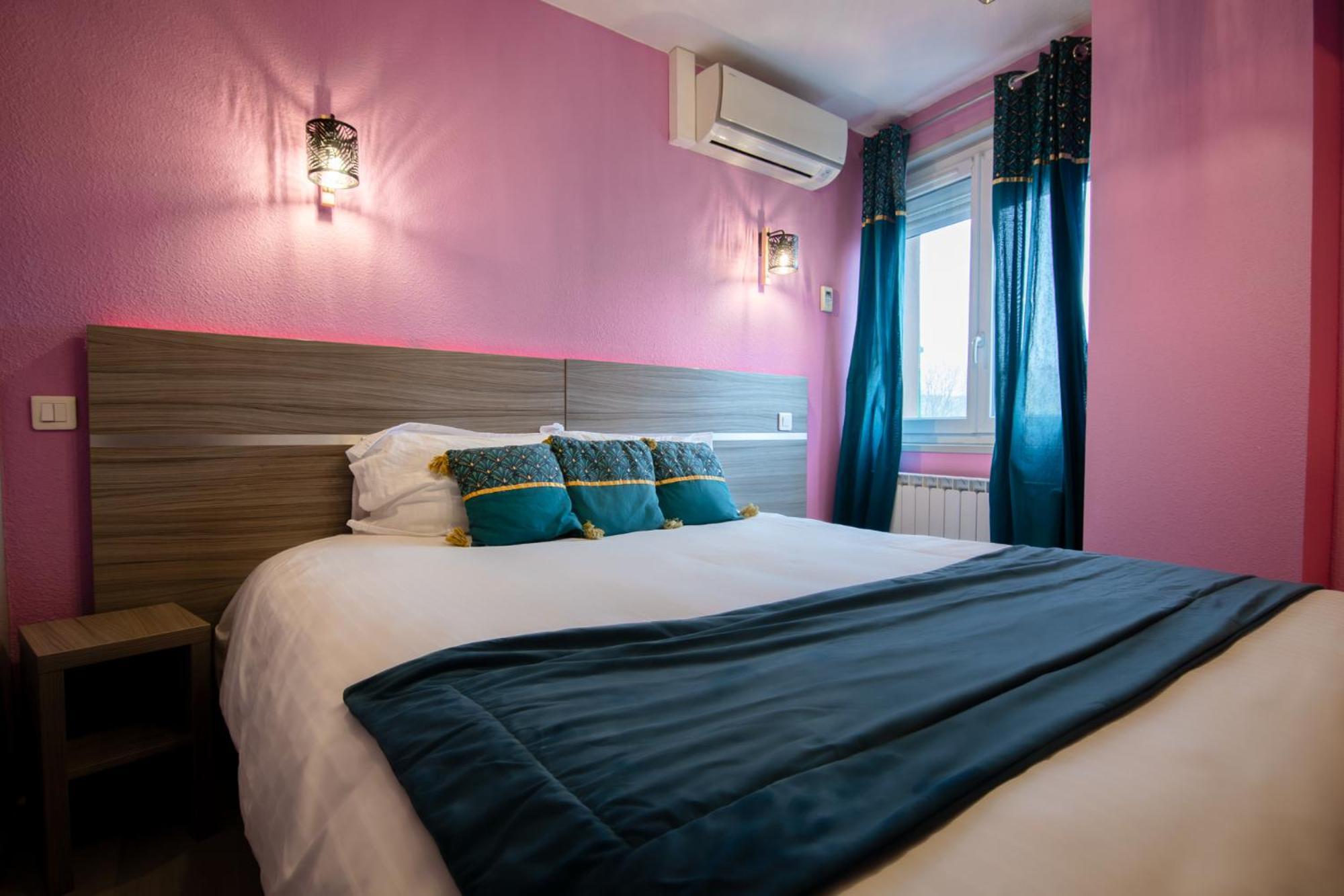 Logis Hotel Centrotel Et Spa Bulles D'Allier Montmarault Kültér fotó