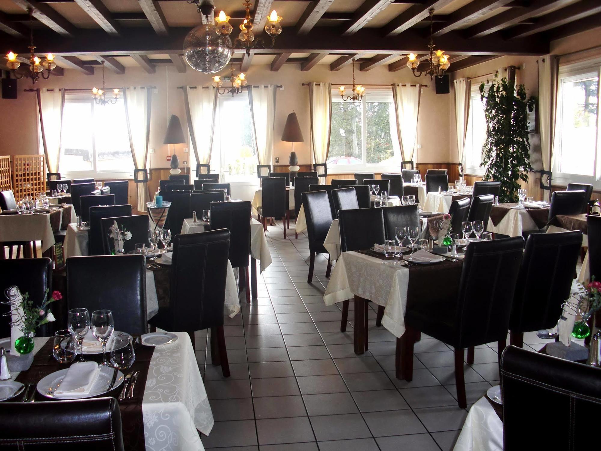 Logis Hotel Centrotel Et Spa Bulles D'Allier Montmarault Kültér fotó